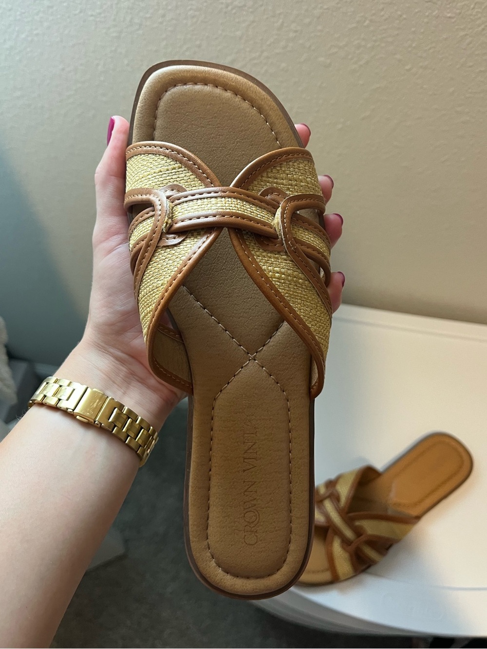 Crown Vintage Sandal